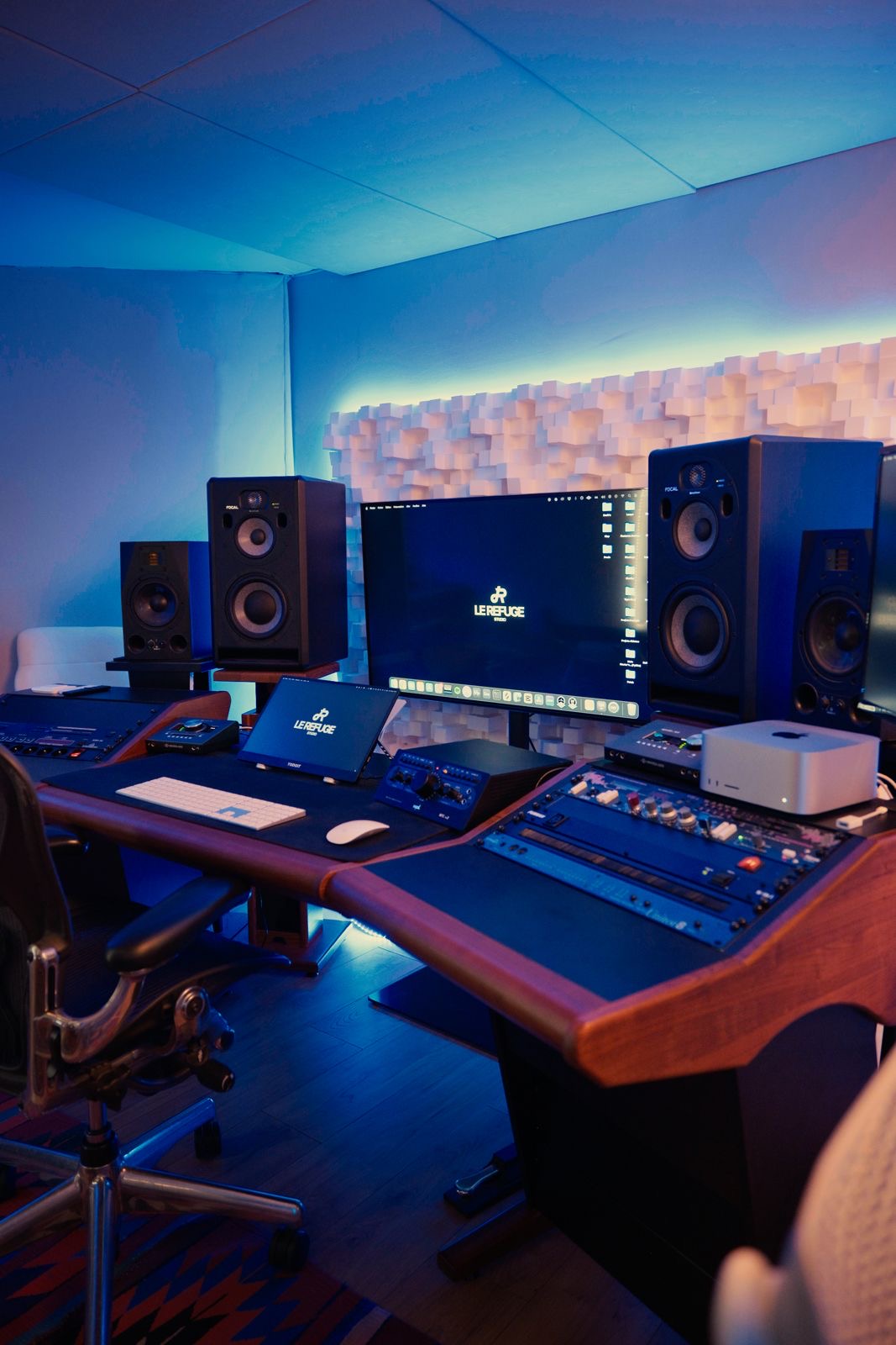 La régie du Refuge Studio, vue de côté
